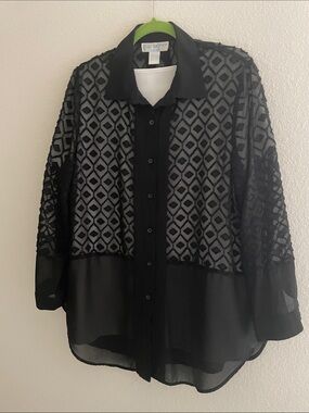 Kensie Black Geometric Lace Button-Up Blouse